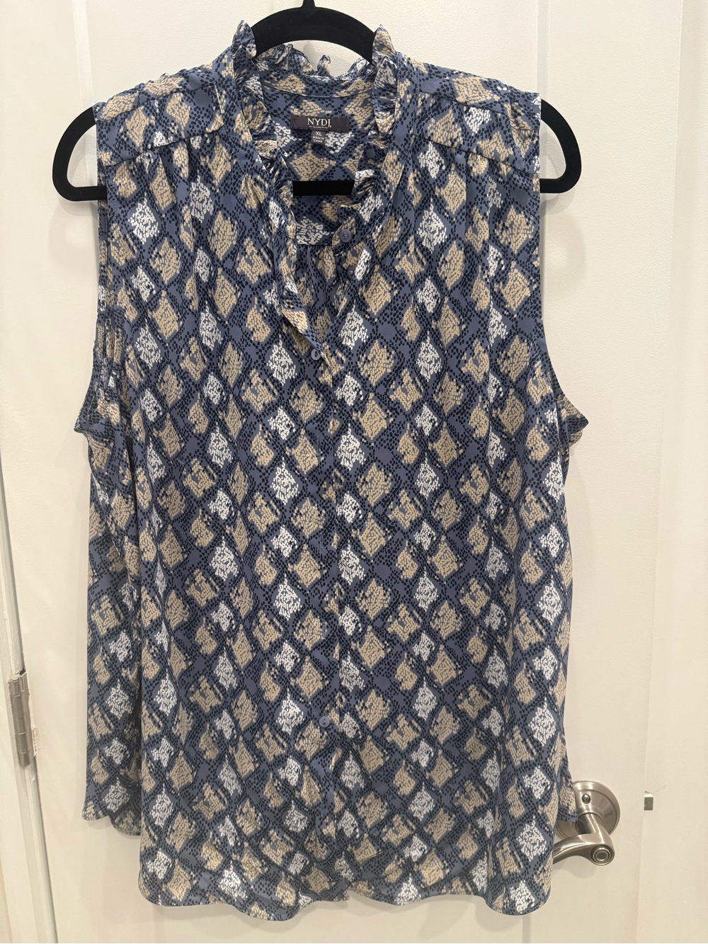 NYDJ Blue & Tan Sleeveless Patterned Top